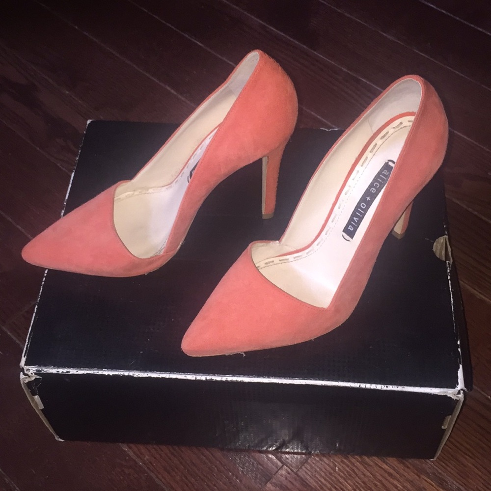 Alice & Olivia Pumps